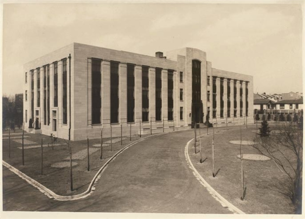 图为雷士德医学钻研院大楼.jpg